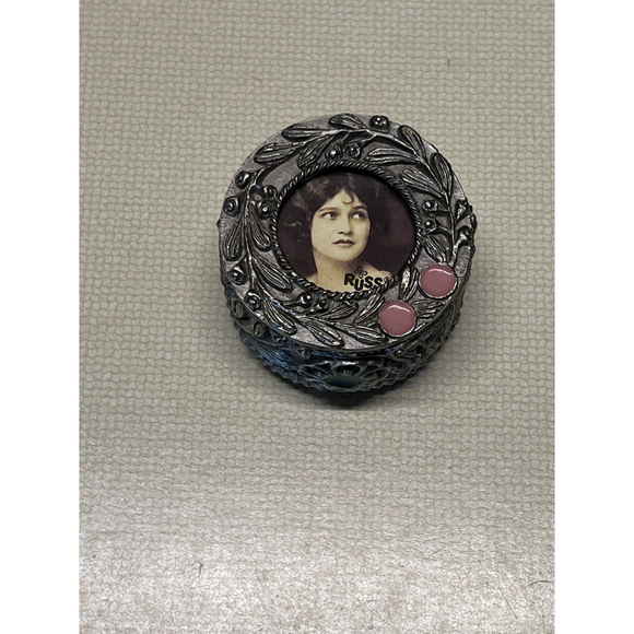 Russ Berrie and Company Unique Decorative Metal Keepsake Trinket Box with Lid - Picture 2 of 11